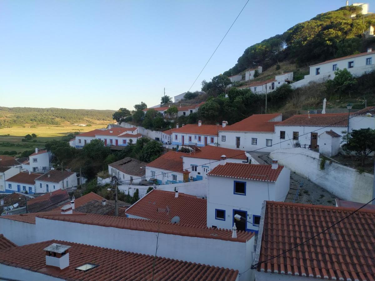 Villa Casa Pe Do Castelo à Aljezur Extérieur photo